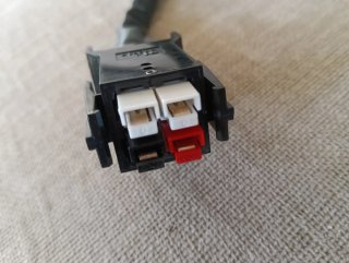 Controlador de silla de ruedas eléctrica