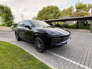 Porsche Cayenne 2022
