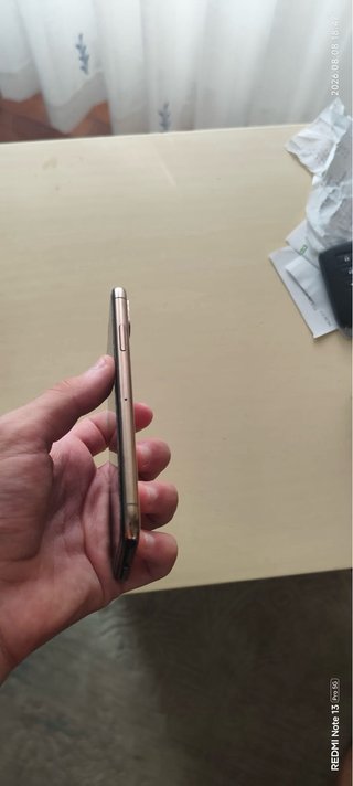iPhone XS