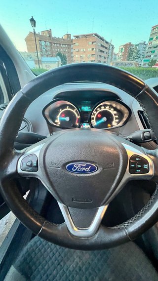 Ford Tourneo Courier 2017