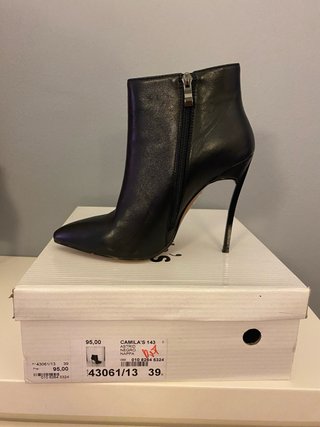 Botines de piel negros Camila's