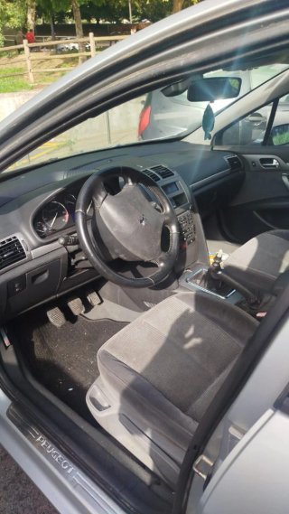Peugeot 4007 2004