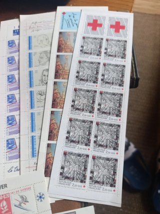 Lote Sellos Francia Hojitas y Carnets
