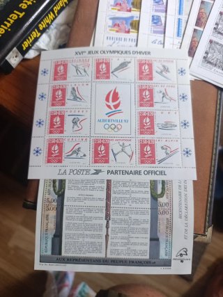 Lote Sellos Francia Hojitas y Carnets