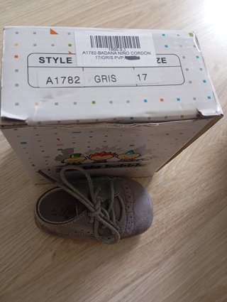 Botitas bebé cordones T17 Un solo uso