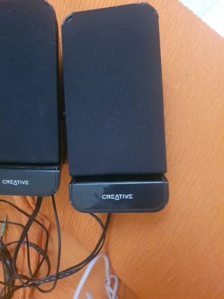 Altavoces Creative Negros