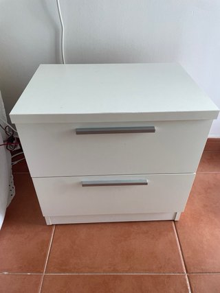 Mesita de noche blanca madera