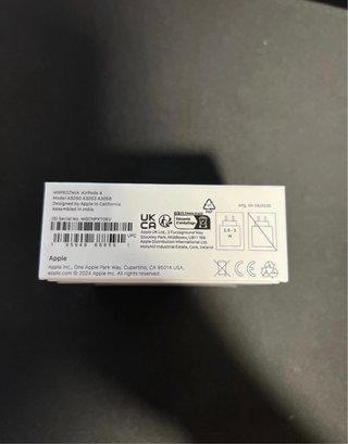 Apple AirPods 4 Blancos