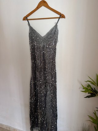 Vestido largo lentejuelas negro y plata