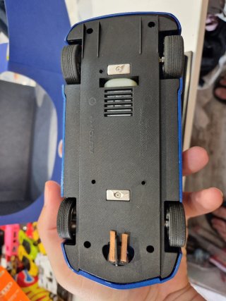 Slot 1/24 Bugatti EB 18.3 Chiron Azul autoart