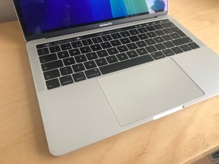 MacBook Pro 13 2019 16GB Touch Bar