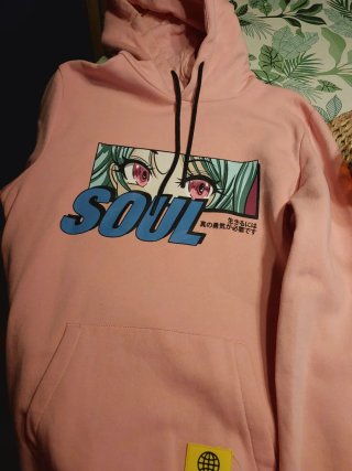 Sudadera con estampado anime