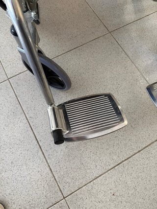 Silla de ruedas plegable aluminio 48cm
