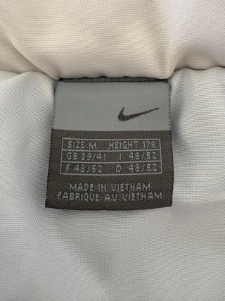 Cazadora Nike Air Blanca y Azul