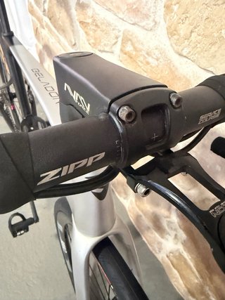 BERRIA BELADOR CARBONO Talla S