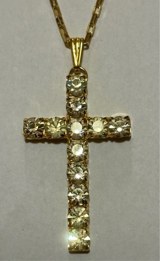 Collana vintage dorata con croce strass