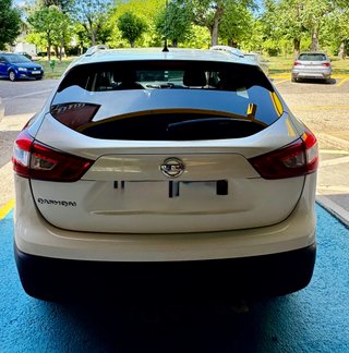 Nissan Qashqai 2015