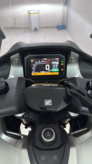 Honda Forza 750 DCT - 22.000 km