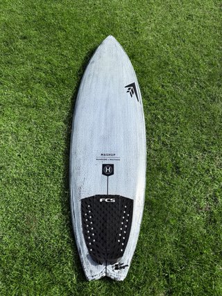 4 Tablas de Surf en Buen Estado