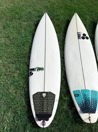 4 Tablas de Surf en Buen Estado