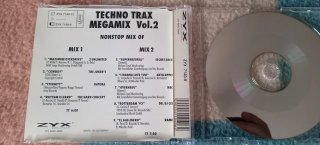 2CDs Techno Trax Megamix Vol. 1 y 2 (90's Dance)