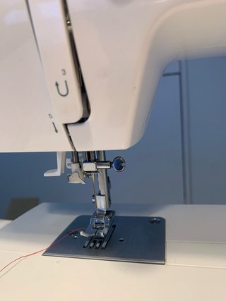 Máquina coser Singer Tradition 2282, muy poco uso