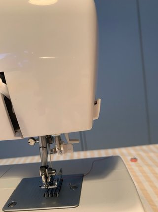 Máquina coser Singer Tradition 2282, muy poco uso