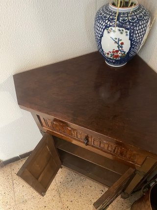Mueble esquinero rústico de madera