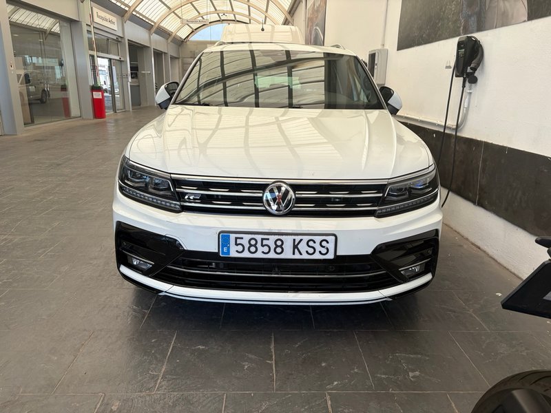 Volkswagen Tiguan R Line 2019 - foto 1
