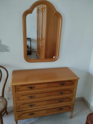 Aparador de madera