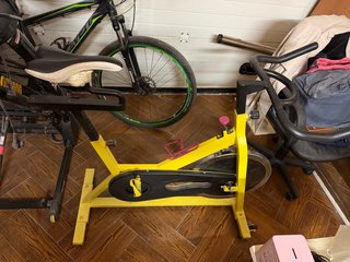Bicicleta de Spinning Amarilla