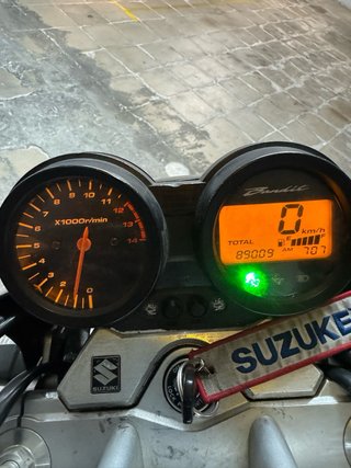 Suzuki Bandit GSF 650 A2