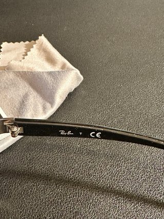 Gafas de sol Ray-Ban plateadas lente azul oscura