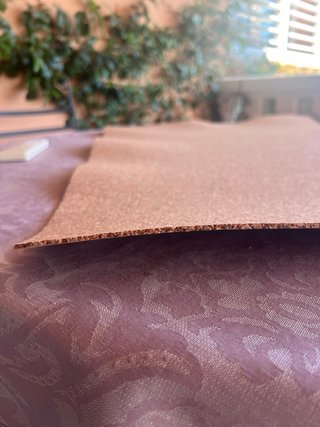 Planchas de corcho 60x90cm. Por 3mm de espesor.