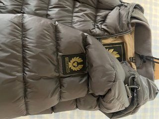 Plumas Belstaff con capucha gris