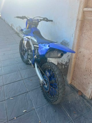 Yamaha YZ250F Motocross Azul
