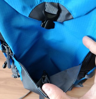 Mochila 40L impermeable azul