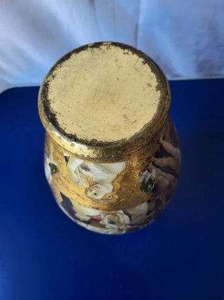 Vaso decoupage artigianale con figure classiche