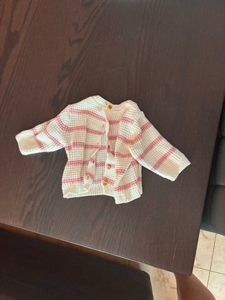 Lote de ropa talla de 0 a 1 mes y otras de 3 meses