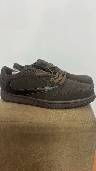 Zapatillas Nike Marrones x travis scott Jordan1low