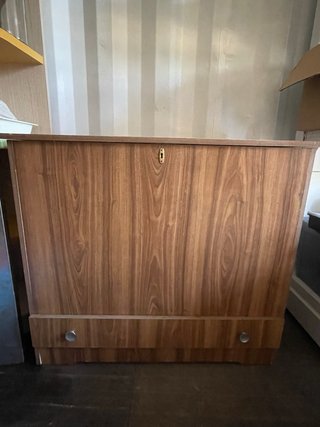 Arcón antiguo madera y metal