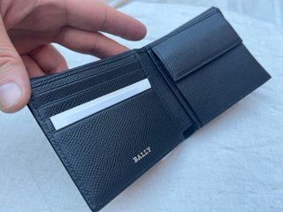 Cartera Bally Cuero Negra Nueva