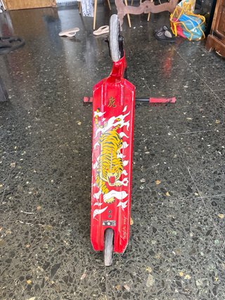Patinete manual scooter rojo bestial wolf
