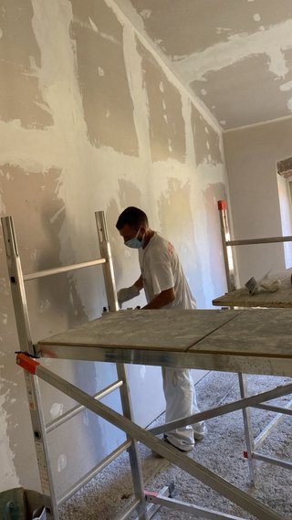 Alisado y pintado de paredes