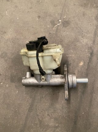 Despiece Audi A3 2.0 TDI BKD VARIAS PIEZAS consult
