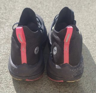 Mizuno Neo Vista Zapatillas Running Negras Rosas