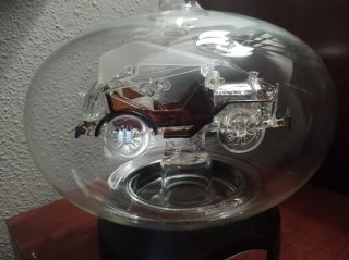 ✅ Antiguo coche de cristal