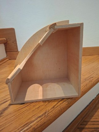 Casetta per roditori in legno