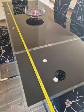 Mesa de cristal extensible con 6 sillas de regalo
