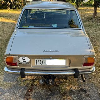 Peugeot 504 GL1800 de 1980 (vehiculo en VIGO)